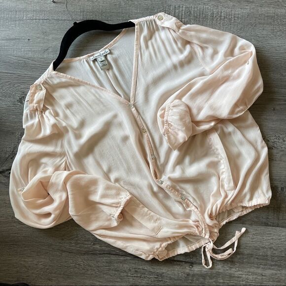 akualani blush drawstring blouse - Picture 1 of 14